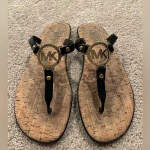 Size 8 Michael Kors sandals EUC